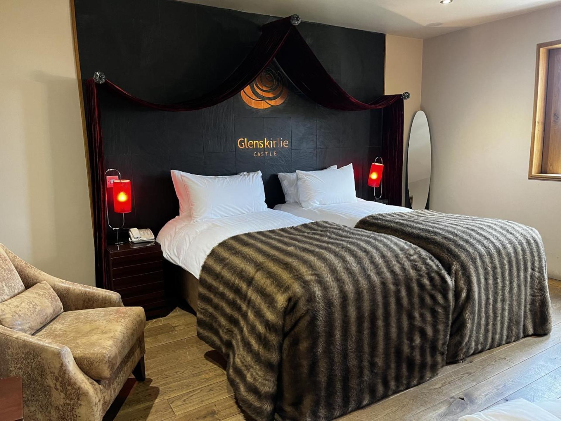 Banknock Glenskirlie Castle Hotel מראה חיצוני תמונה
