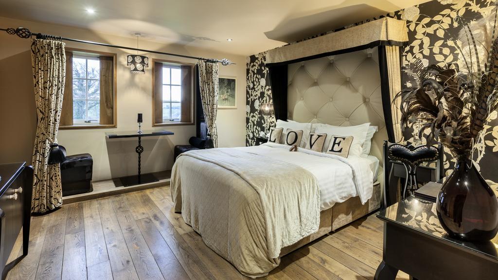 Banknock Glenskirlie Castle Hotel מראה חיצוני תמונה