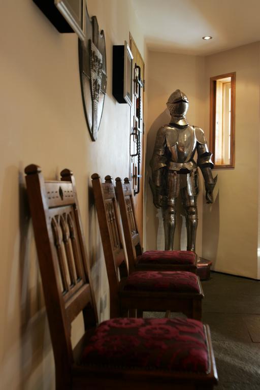 Banknock Glenskirlie Castle Hotel מראה חיצוני תמונה