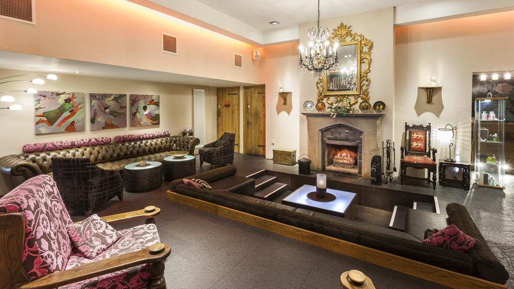 Banknock Glenskirlie Castle Hotel מראה חיצוני תמונה